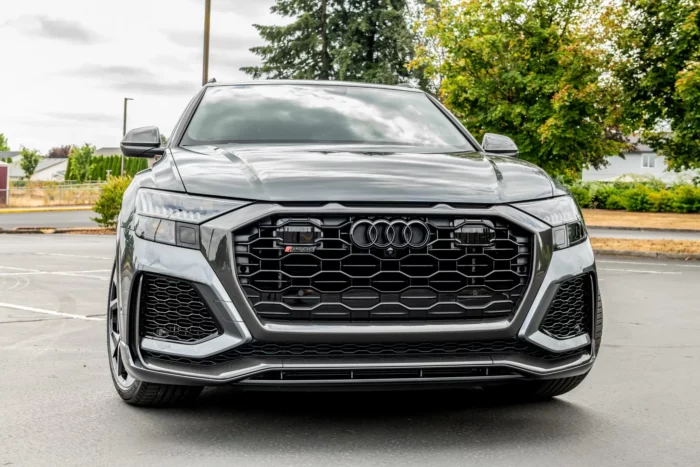 2022 Audi RS Q8 - 10