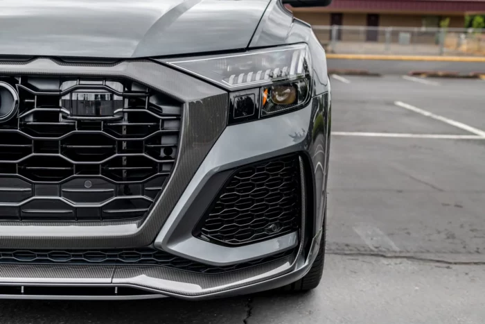 2022 Audi RS Q8 - 13