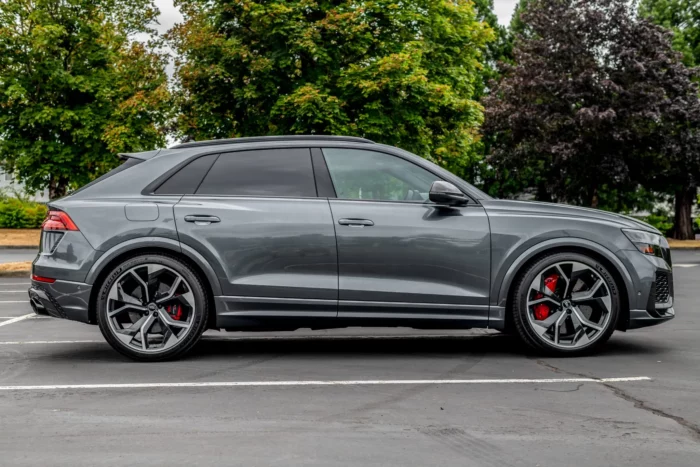 2022 Audi RS Q8 - 6