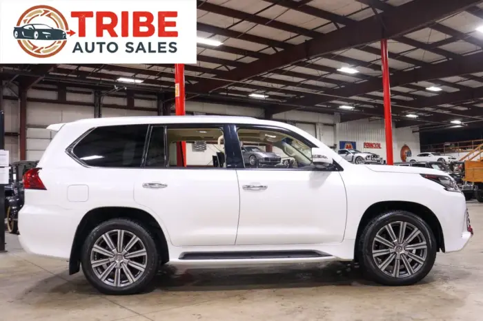 2016 Lexus LX570 Luxury - 4