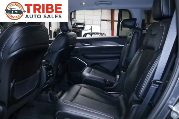 2021 Jeep Grand Cherokee L - 12